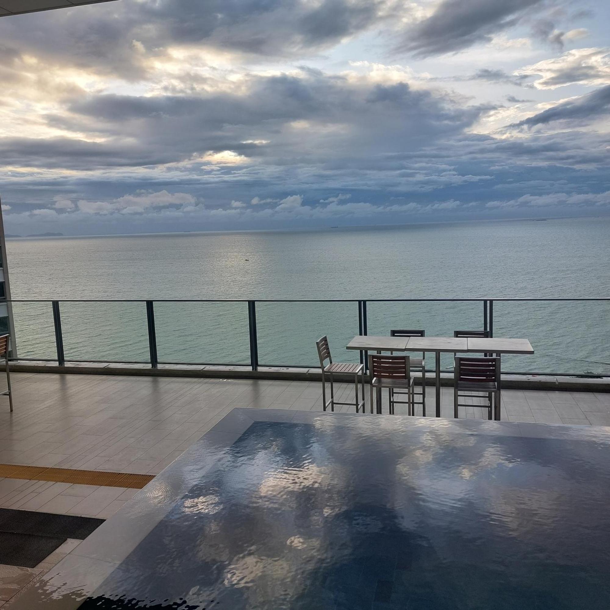 Sea View In *