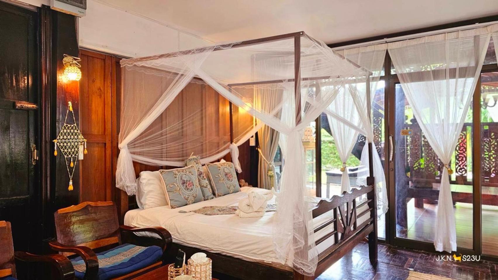 The Antique Riverside Resort
