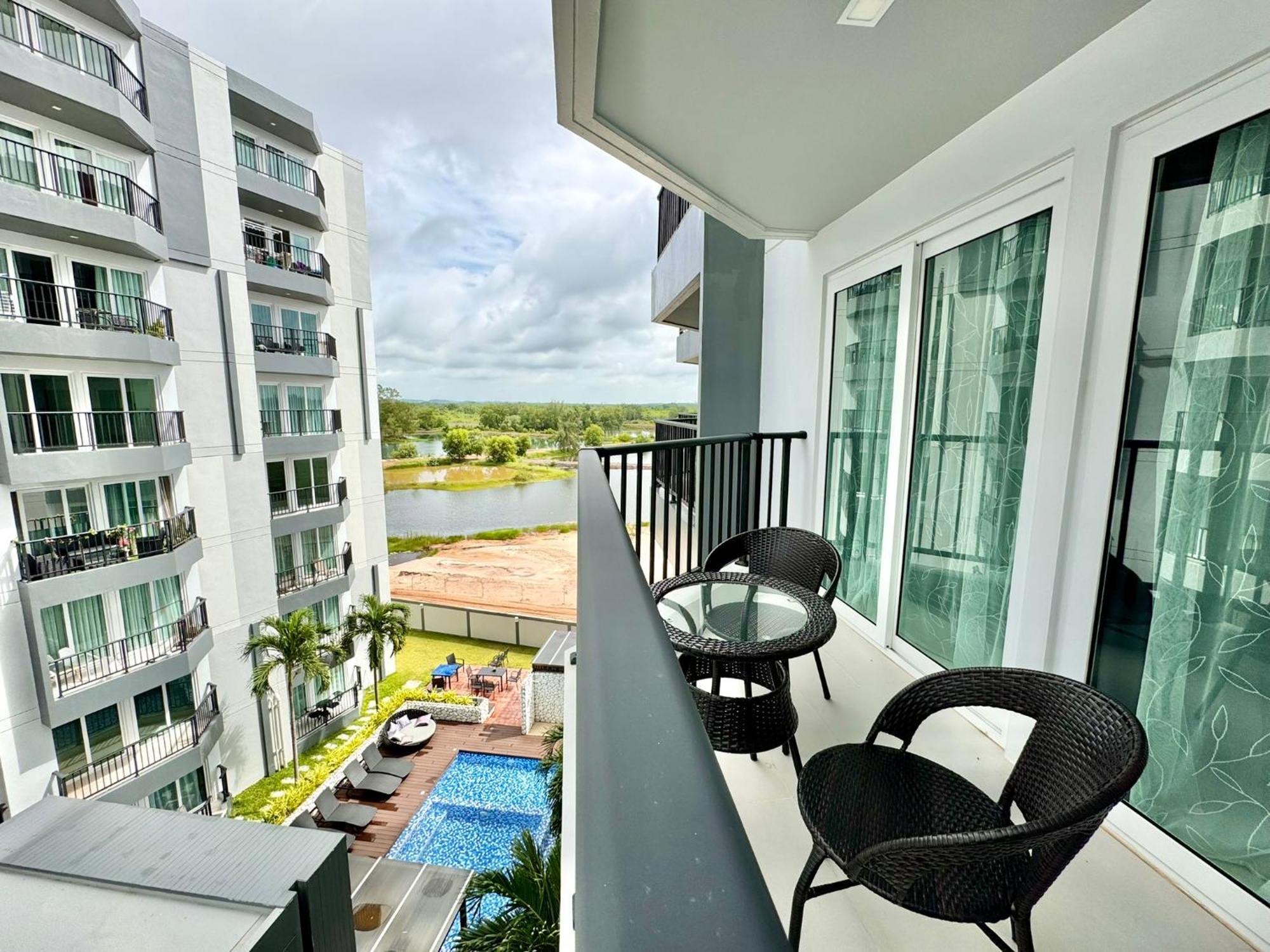 Apartment Mantra 2 - Mae Phim Ban Tha Fat