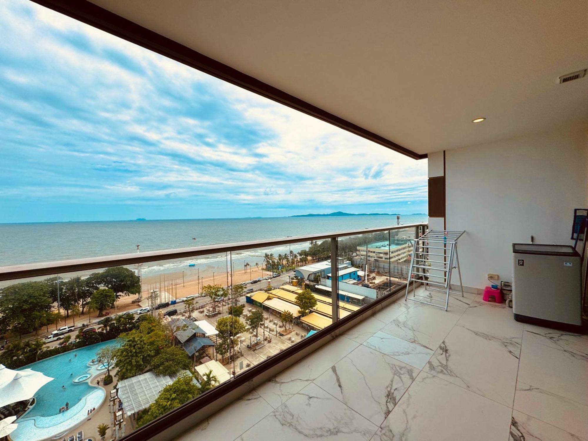 Copacabana Luxury & Yahaha Jomtien Beach
