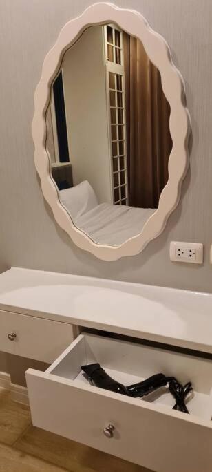 Cosy Seaview Room, High Floor, Free Netflix