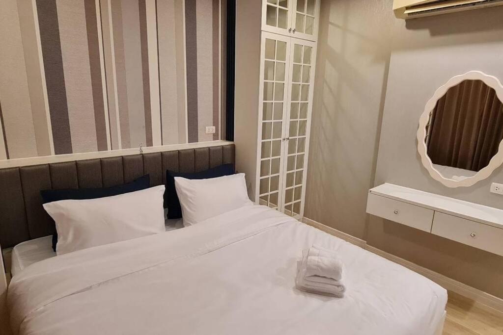 Cosy Seaview Room, High Floor, Free Netflix *