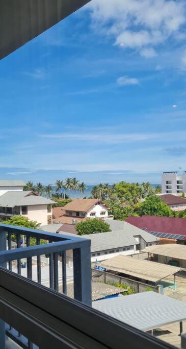 Cosy Seaview Room, High Floor, Free Netflix Apartamento