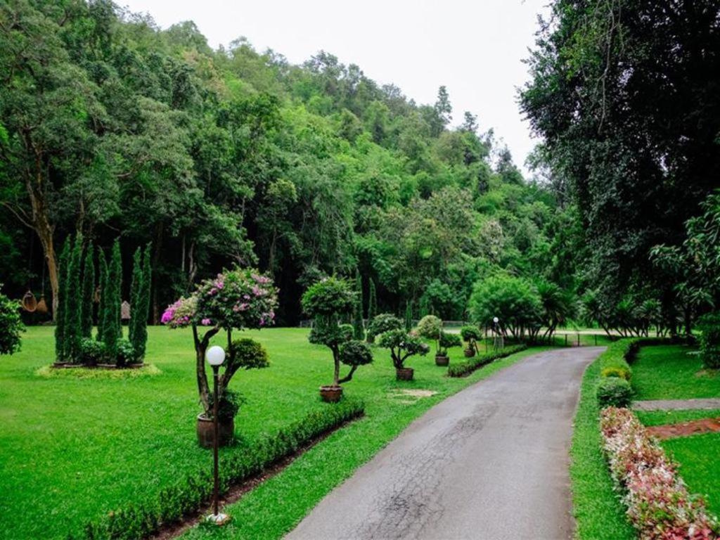 Lanna Chiang Mai Resort