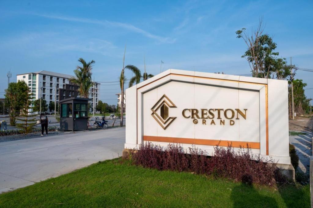 Creston Grand Hotel 3*