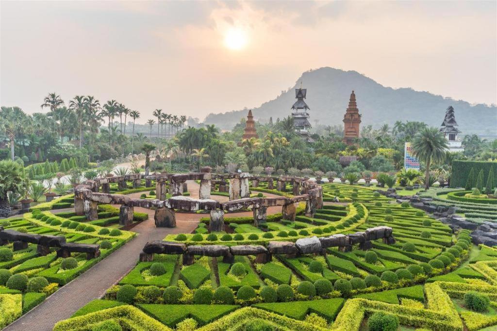 Resort Oyo 1128 Ban Suan Meesakul 3*
