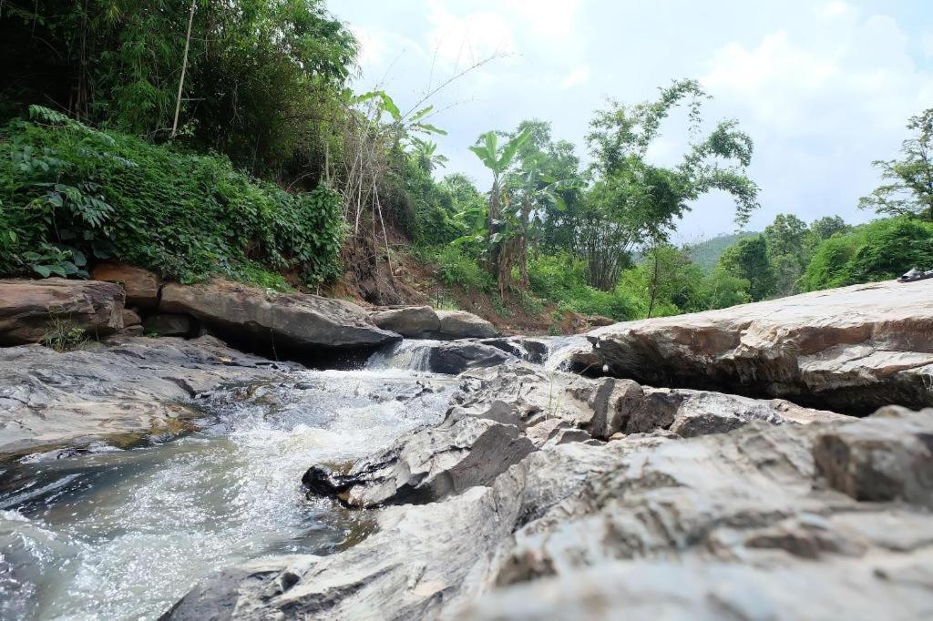 Sai Nam Wang Resort Ban Huai Rin