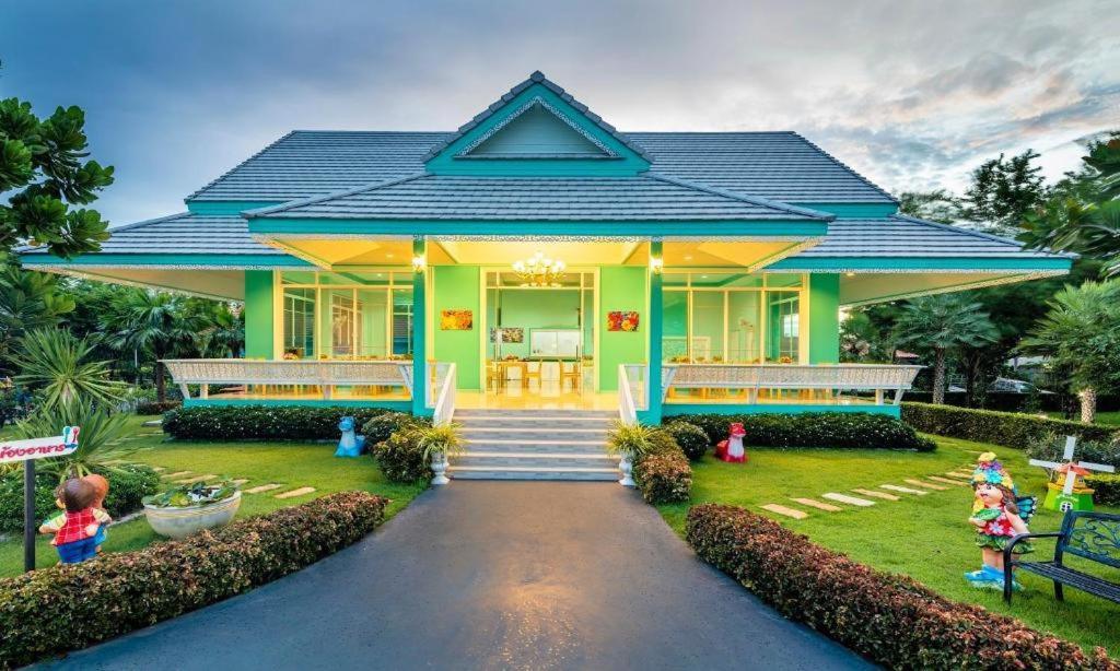 Resort Napasawan 3*
