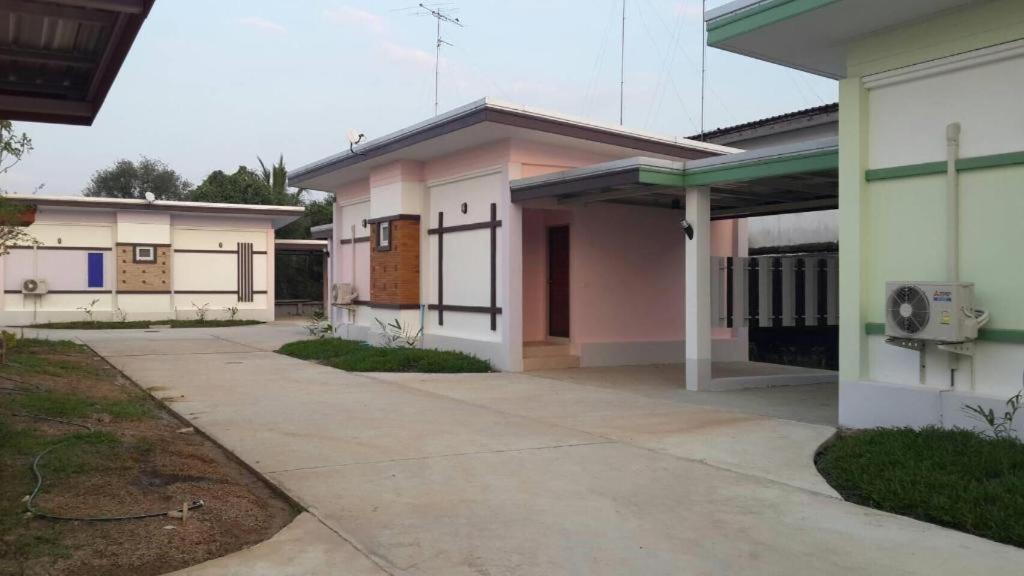 Resort Suanrak 2*