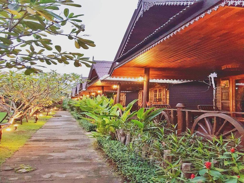Baan Baitan 3*