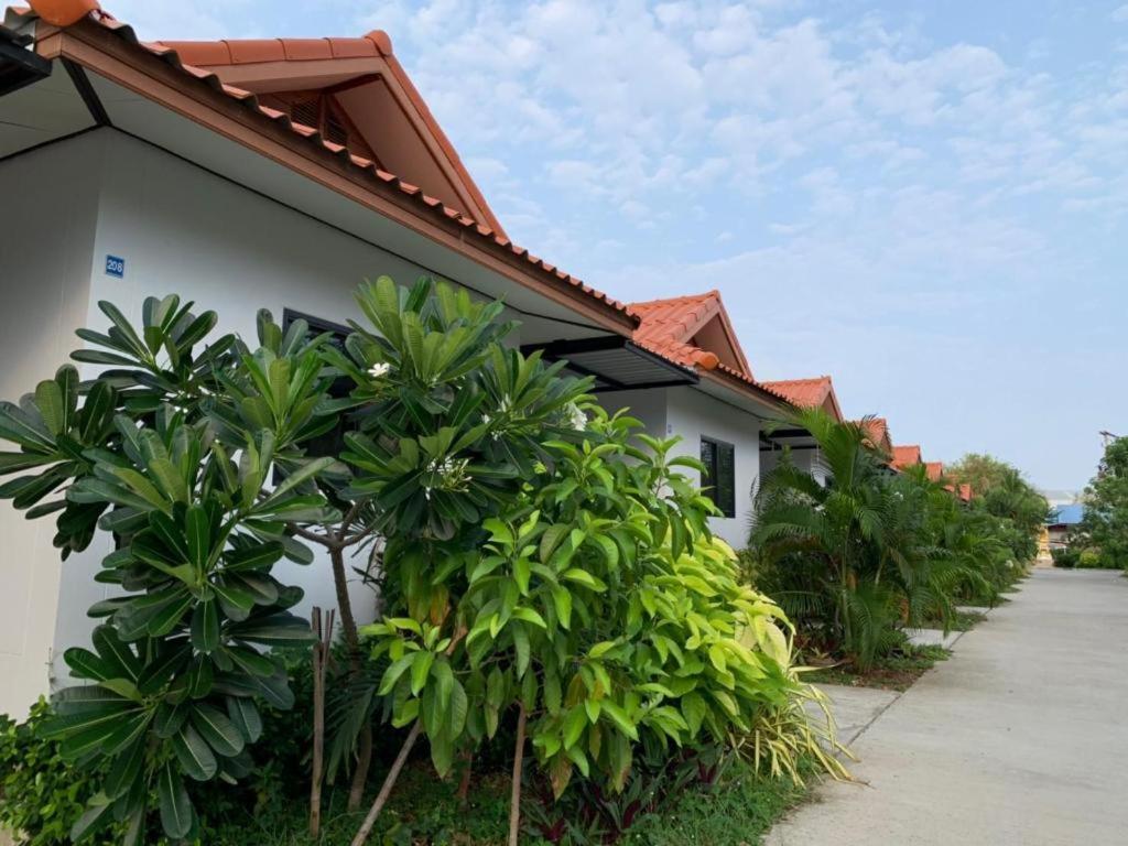 Resort Garden