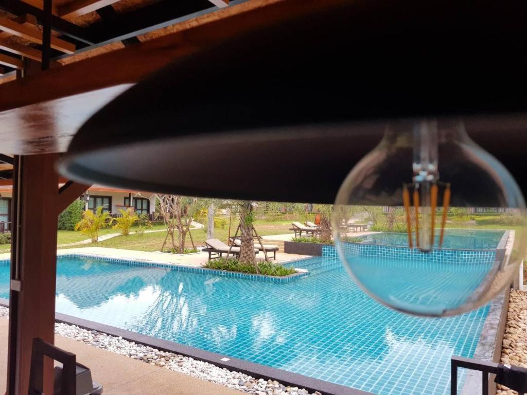 Poochommhok Resort Sangkhla Buri