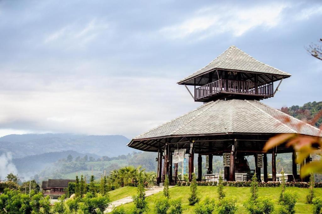 The White House Boutique Chiang Rai