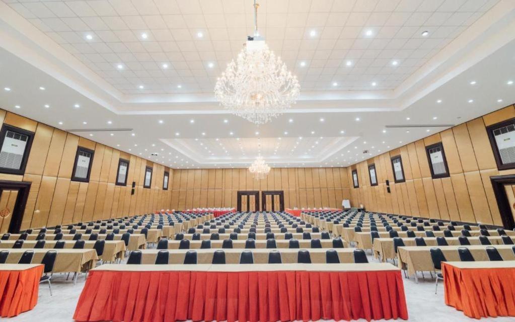 The Pine 3* Pathum Thani