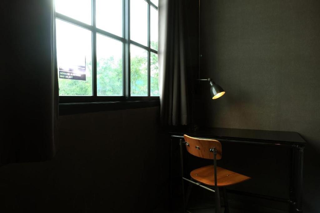 Rider Bedroom & Cafe * Pran Buri