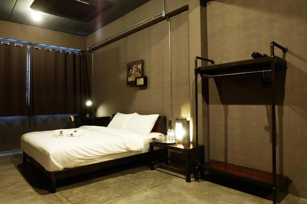 Hostel Rider Bedroom & Cafe