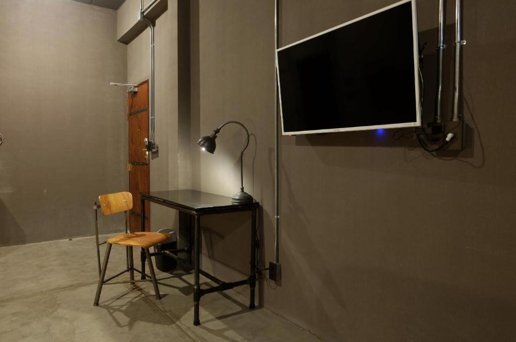 Rider Bedroom & Cafe Hostel *