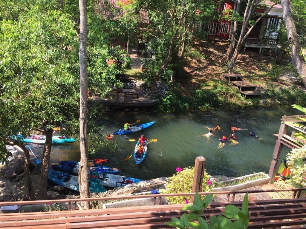 Khaoyai Kirithantip Mu Si