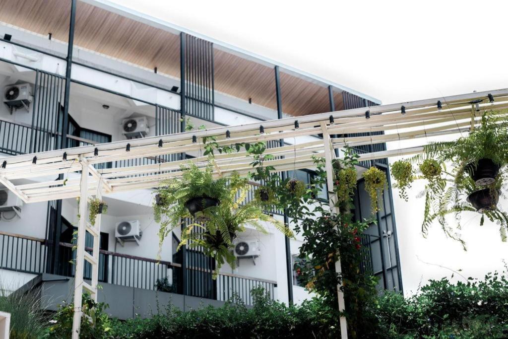 Hotel The Loft Seaside Sriracha Hotel 3*