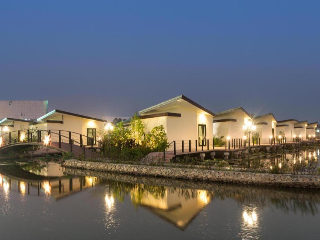 Bua Tara Resort