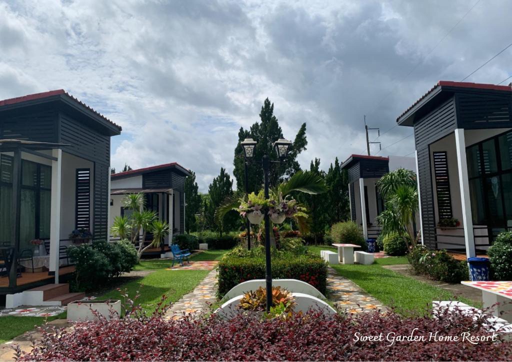 Sweet Garden Home Resort 3*