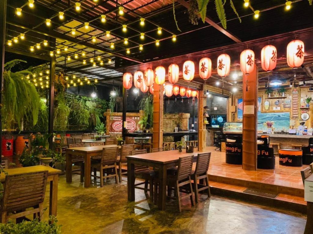 Hongfu Boutique