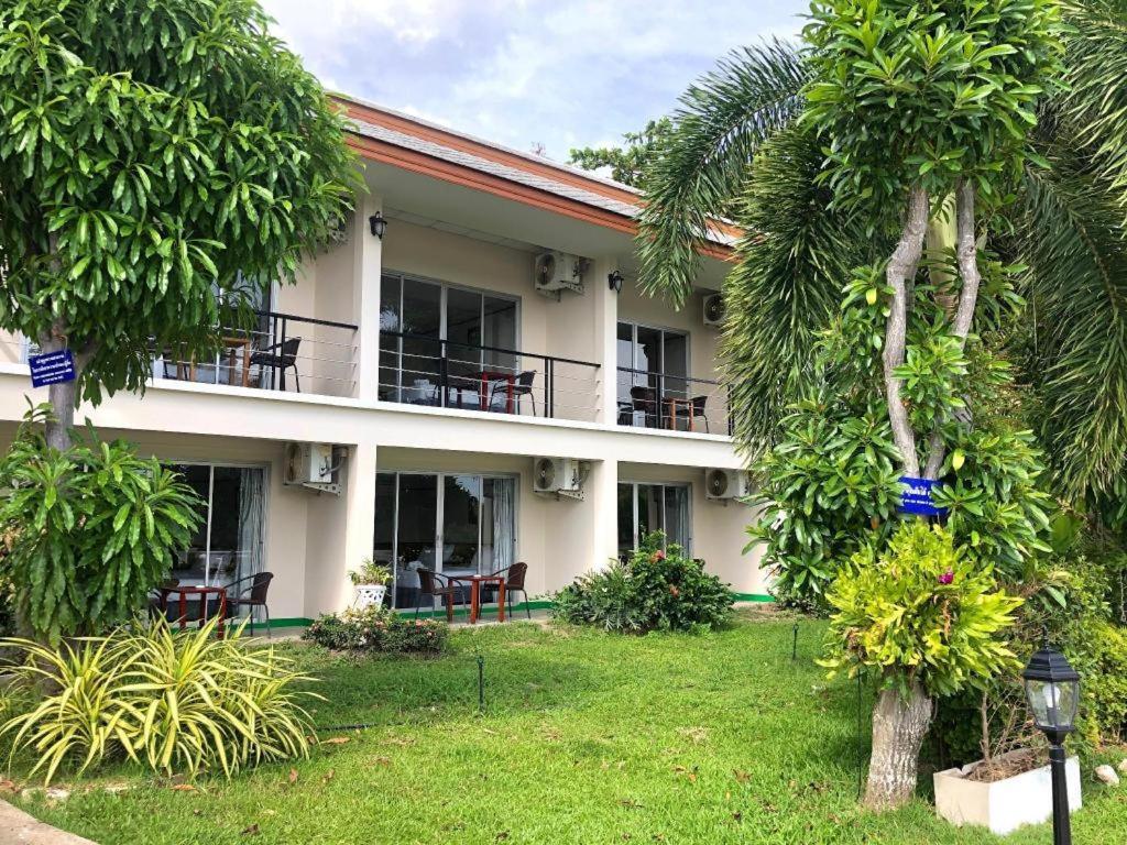 Resort Nopparat Garden Samut Songkhram