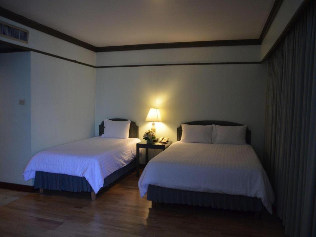 Grand Plaza