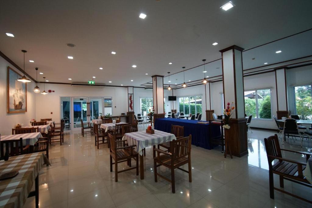 Sea Mountain Hotel Khanom