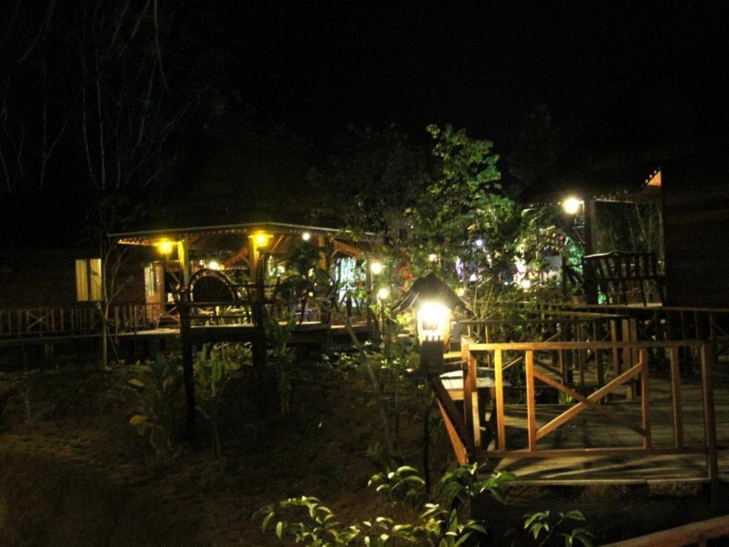 Burilamplai 4*