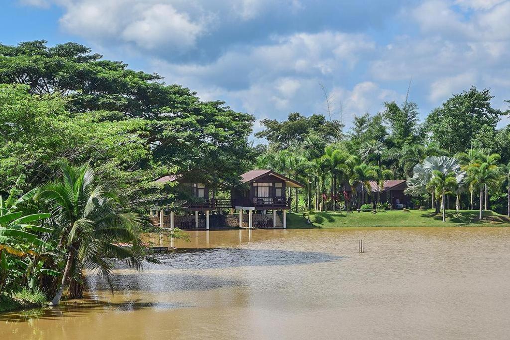 Nicslongstay 3* Wang Nam Khiao