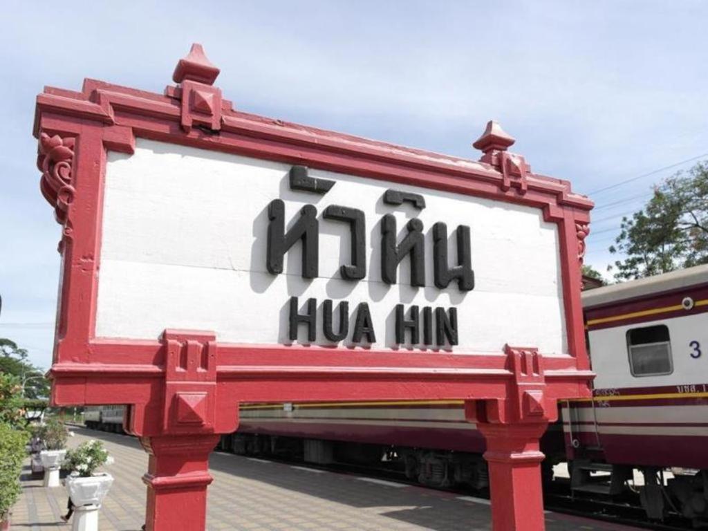 Season Palace Huahin Hotel
