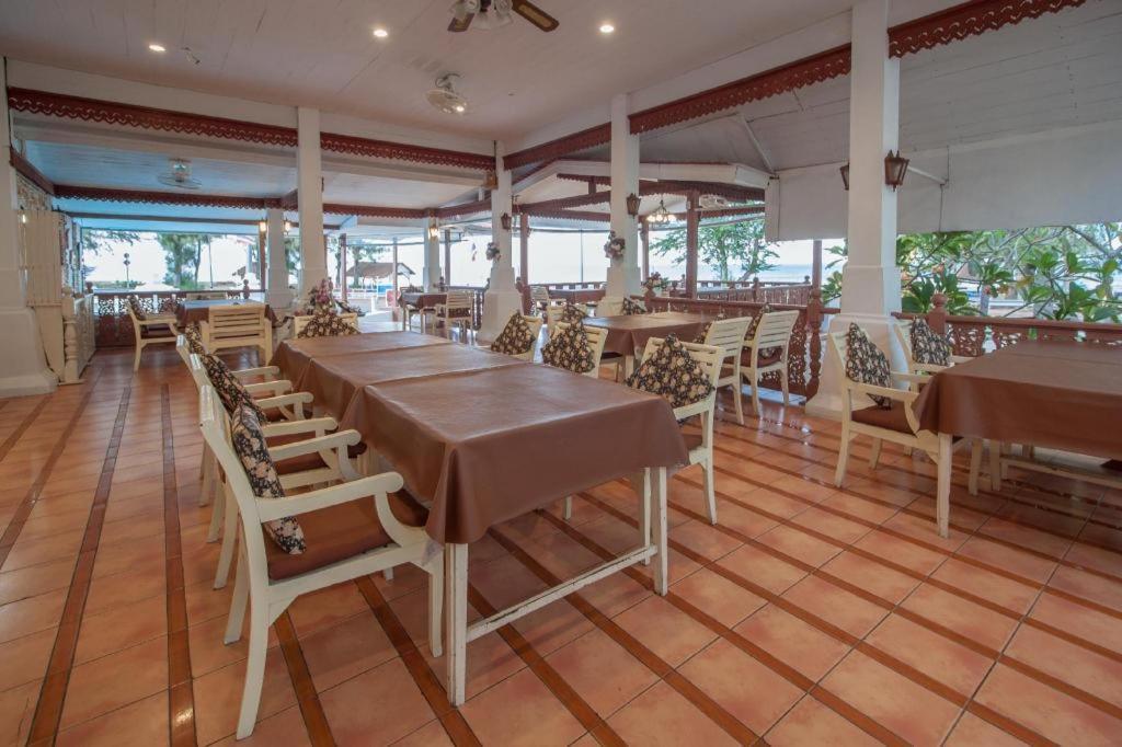 Resort The Privacy & 4*