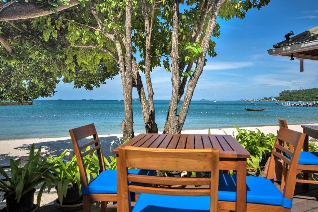Resort Aqua Beads Samed Koh Samet