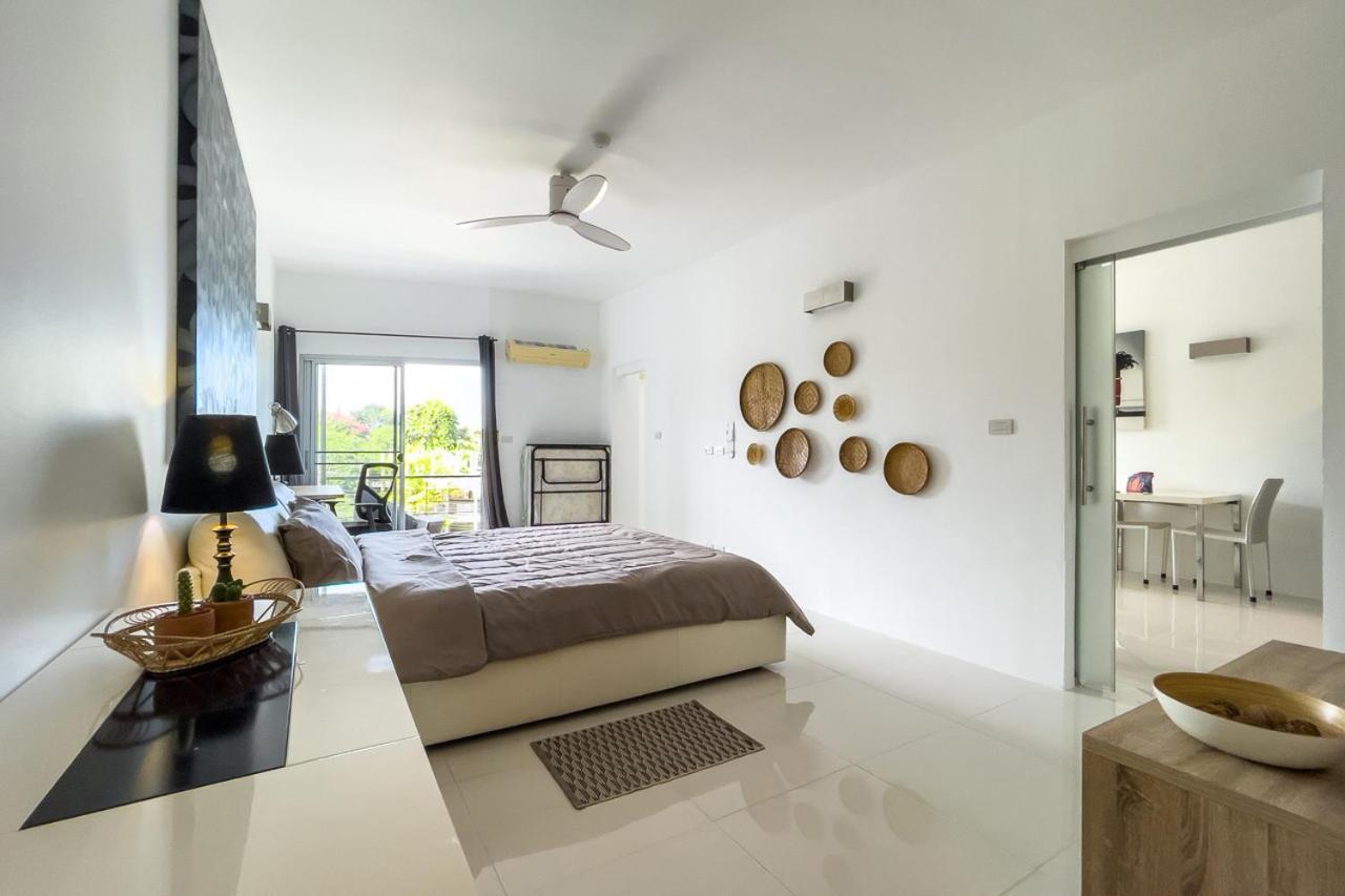 Sea View 1Br Condo Beach Gym Sauna Pool