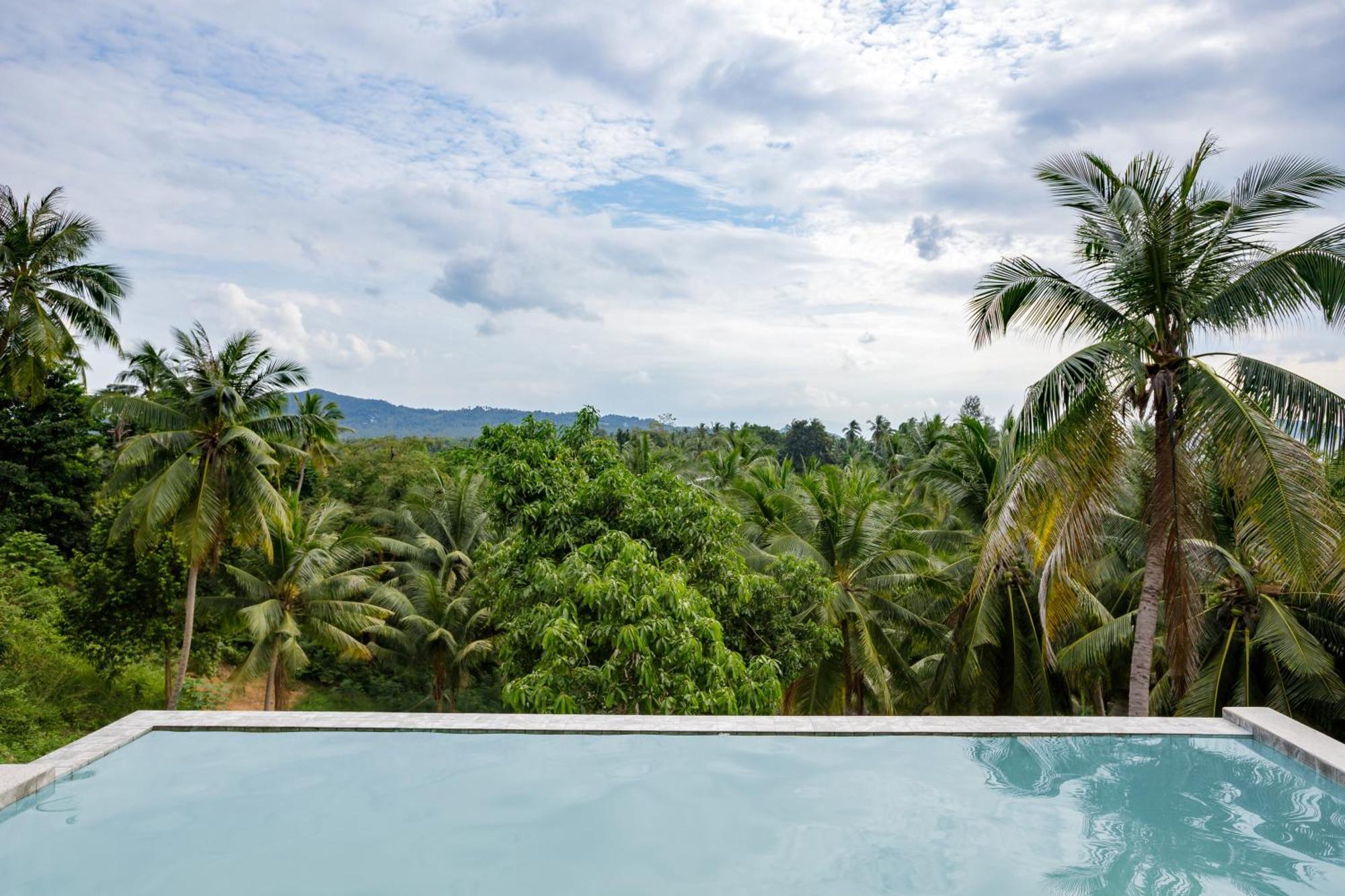 2br Sea View Pool D