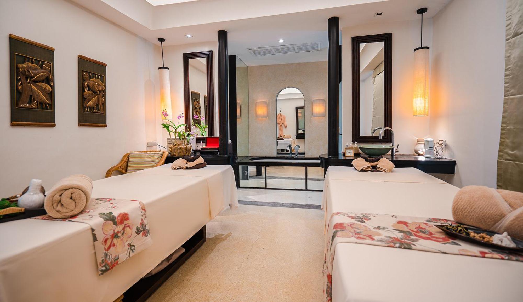 Centara Yai 4*