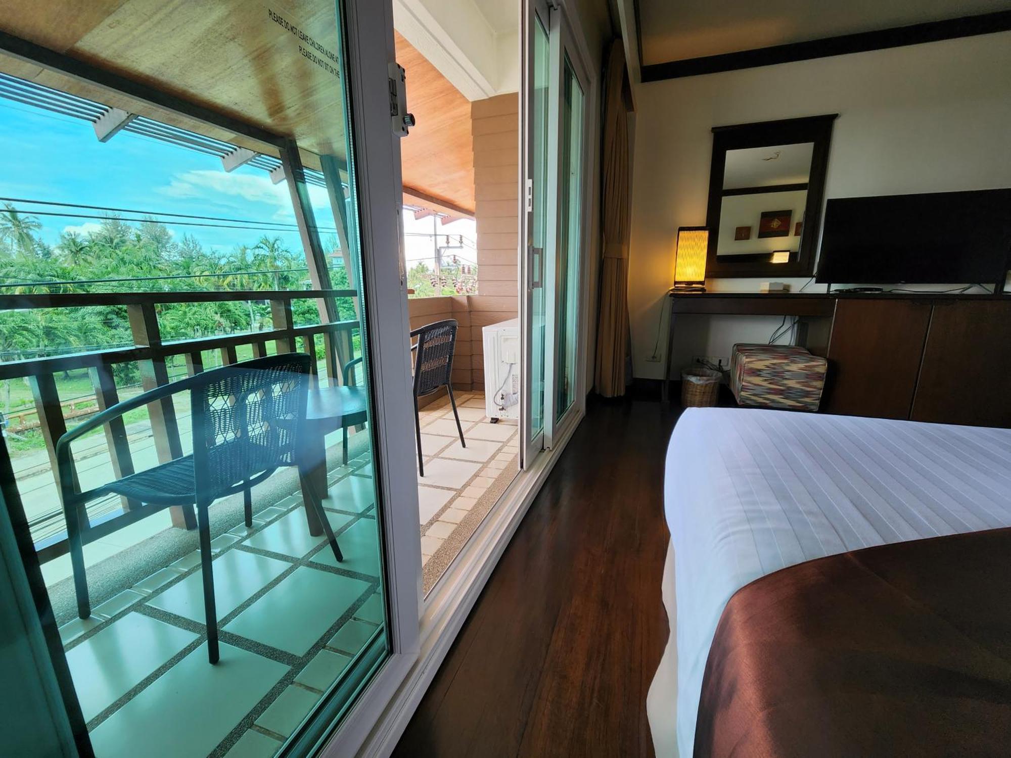 Resort Lanta Mermaid Boutique House