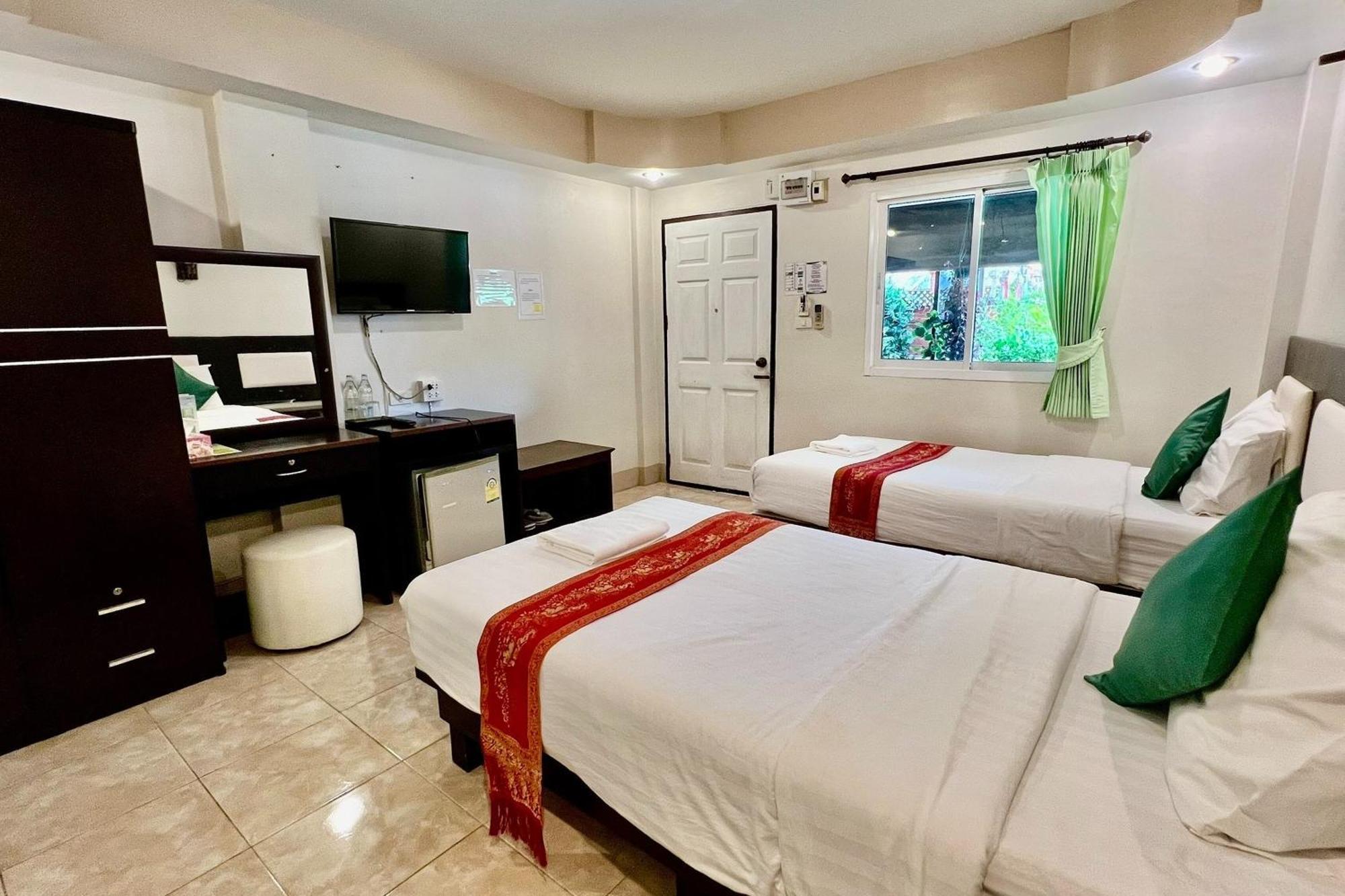 Guest house Thara Place Nan
