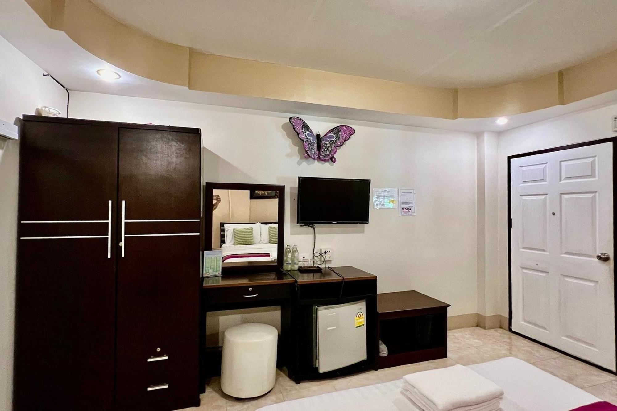 Guest house Thara Place