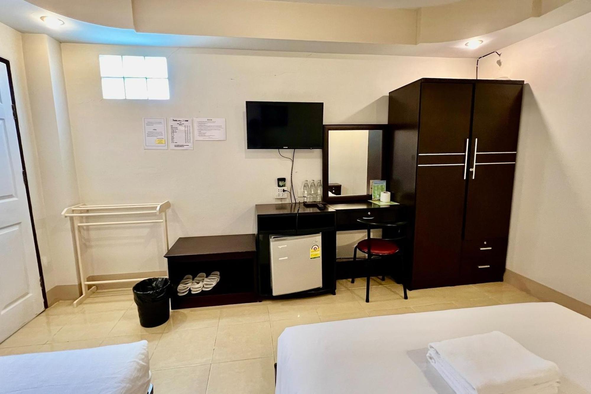 Guest house Thara Place