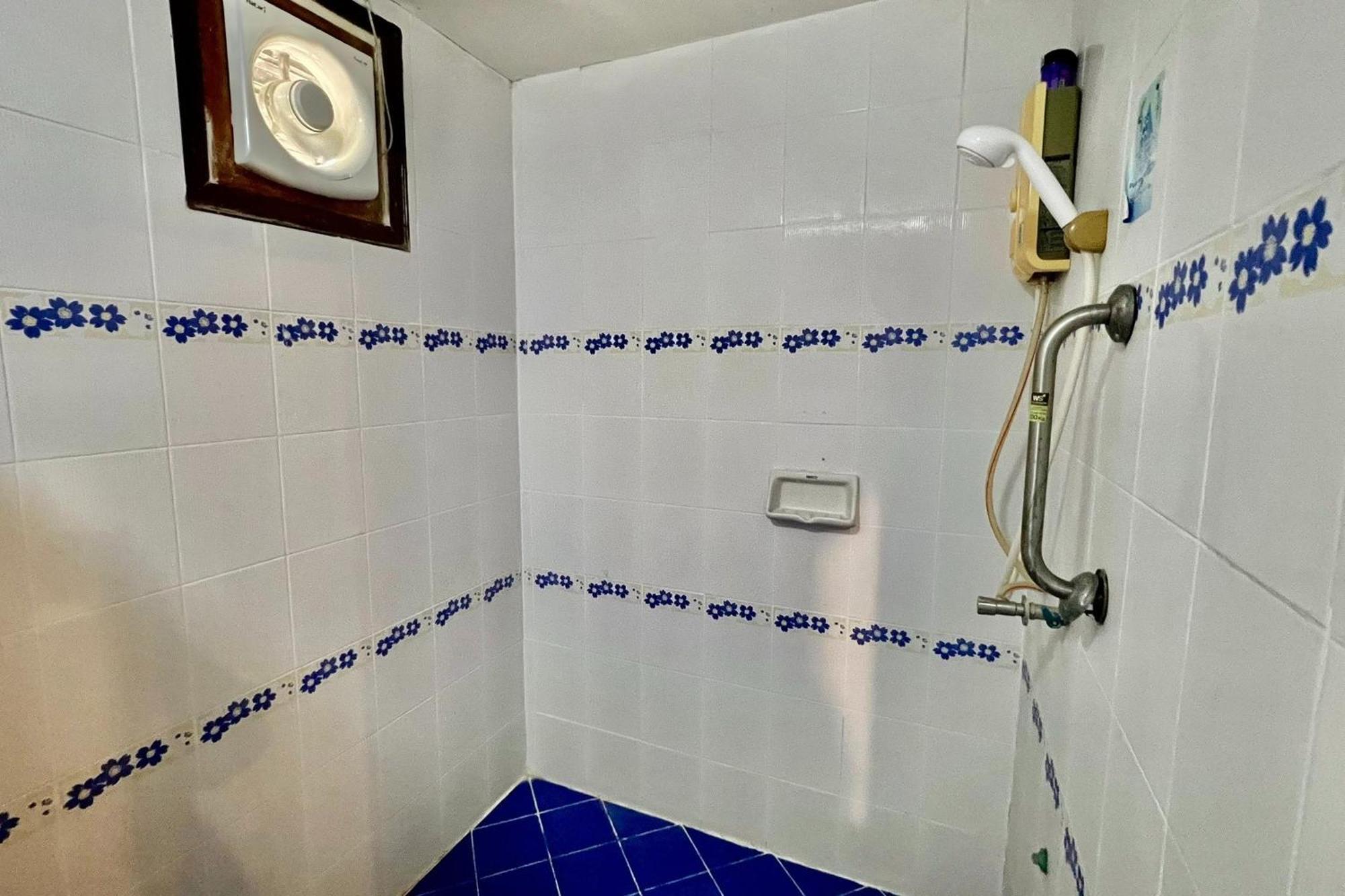 Guest house Thara Place