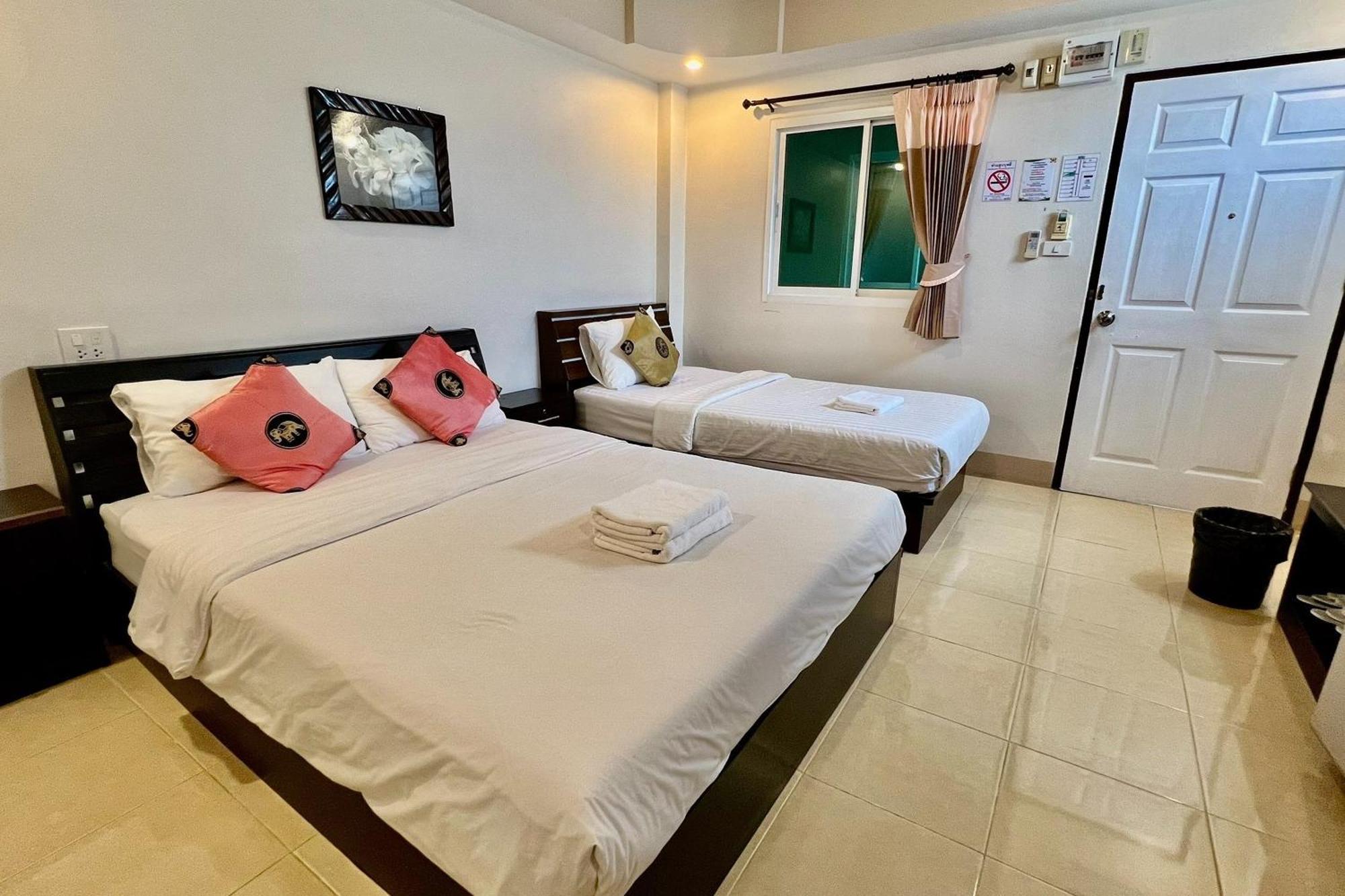 Guest house Thara Place Nan