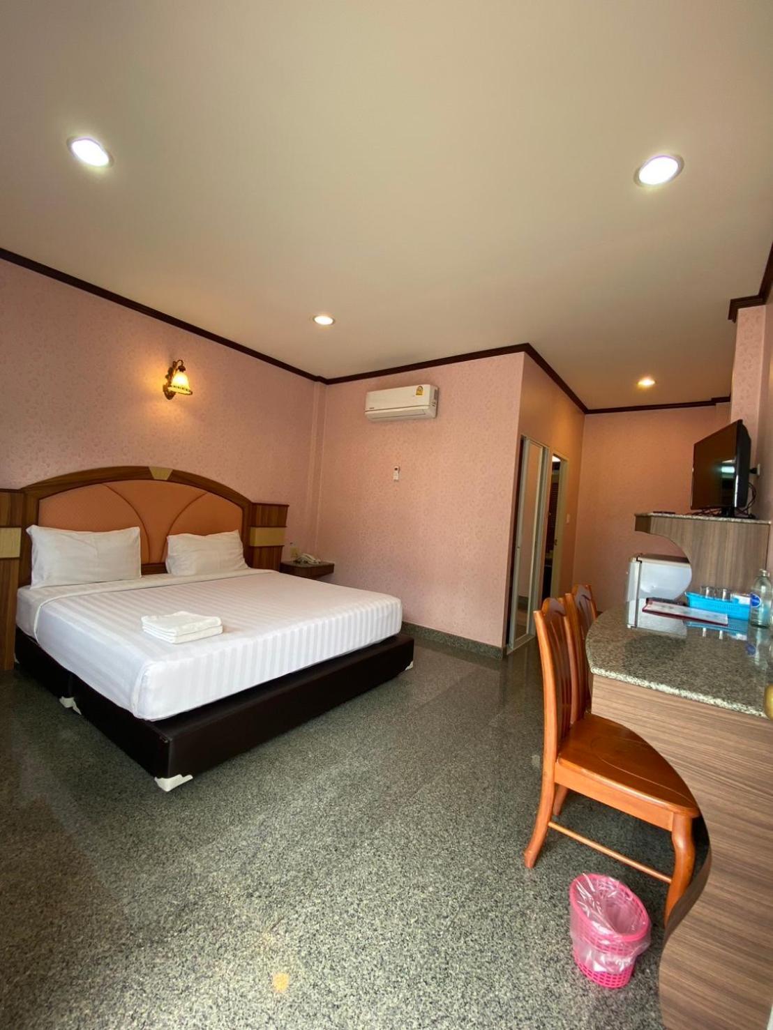 Soda Resort Kamphaeng Phet
