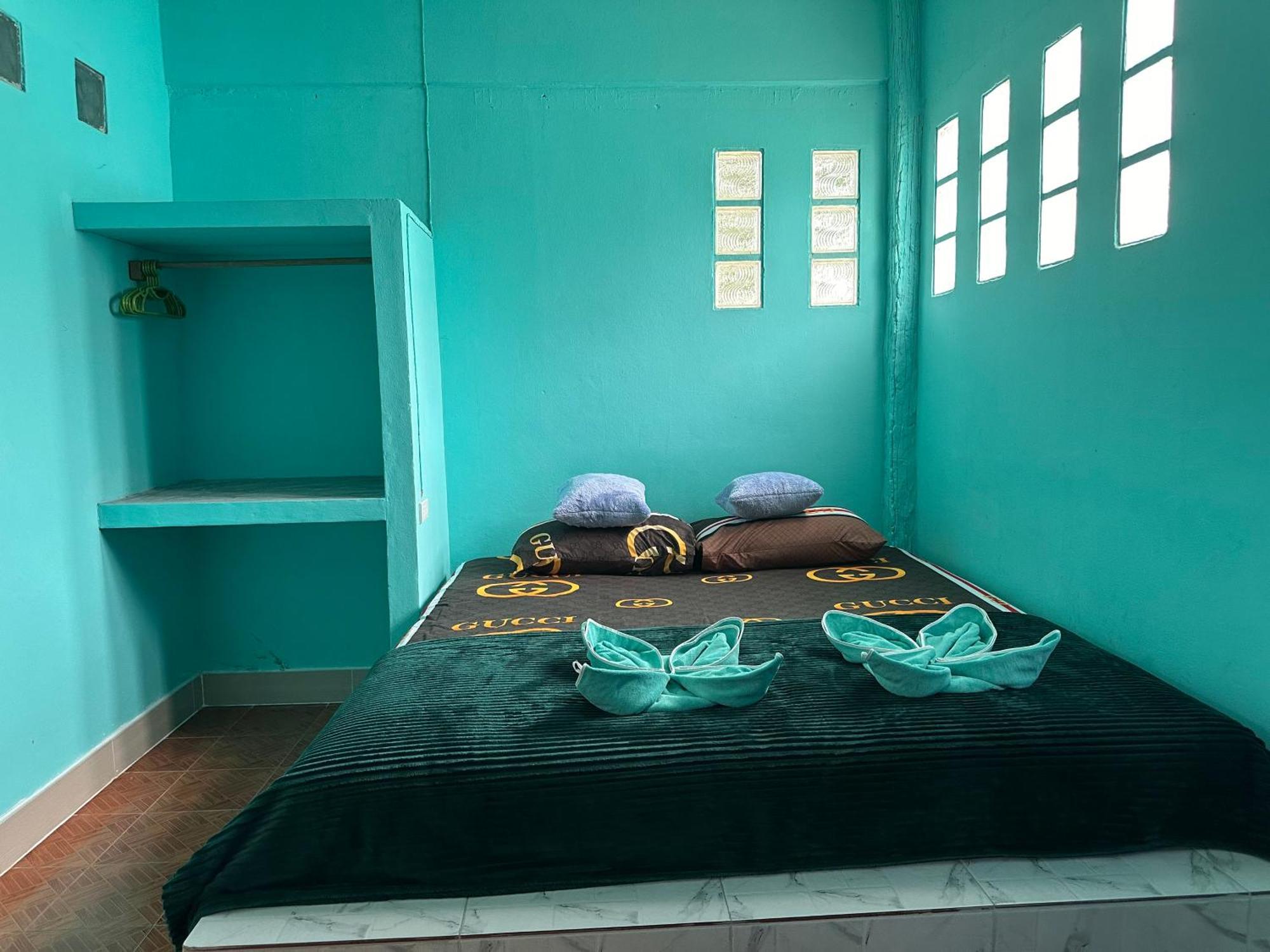 P'un House Guest house *
