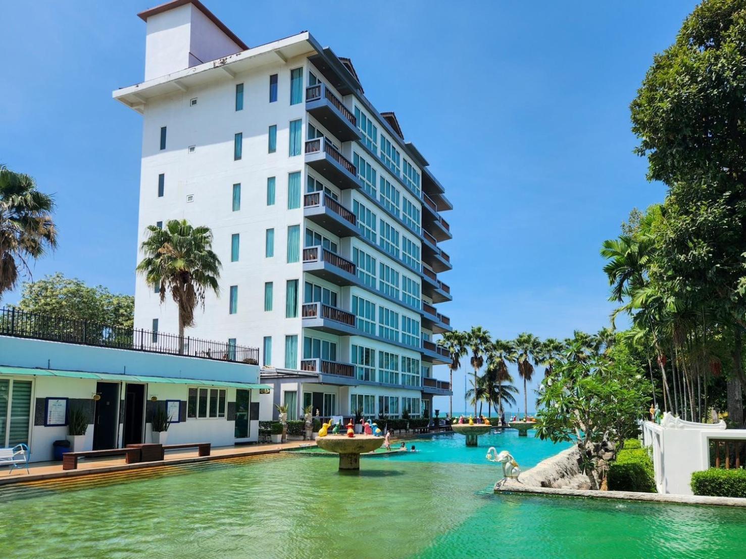 Hotel The Pattaya 5*
