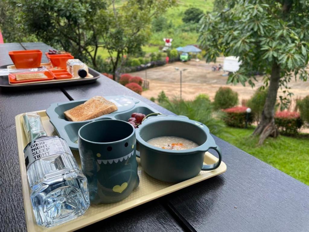 Katoon Resort *