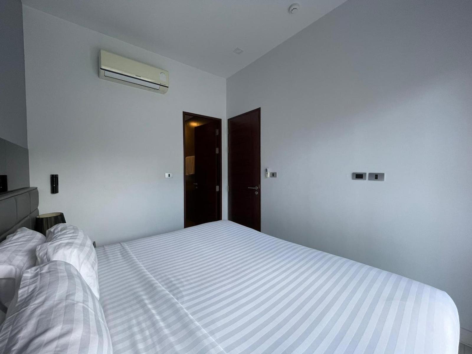 Utopia Naiharn By Fred&com Phuket 5* Rawai