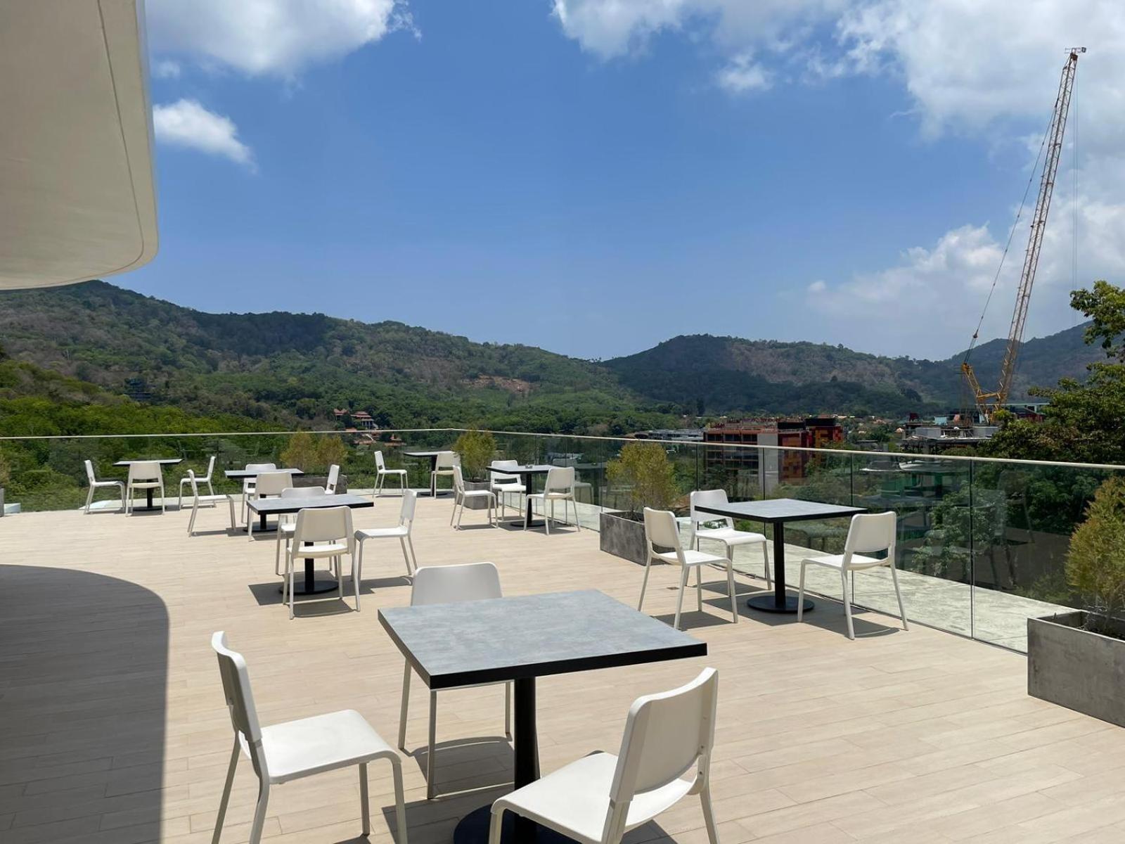 Hotel Utopia Naiharn By Fred&com Phuket Rawai