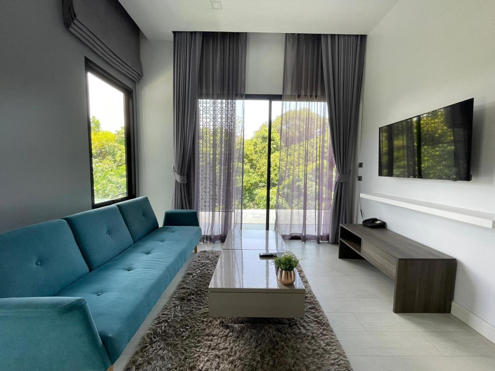 Utopia Naiharn By Fred&com Phuket Hotel